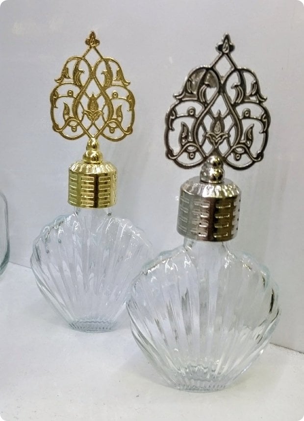 12 Li Metalize Güneş Tepelikli İstridye Cam Kolonya Şişesi