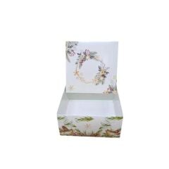26x26x9 Cm Yılbaşı Desenli Beyaz Komple Karton Hediye Kutuları