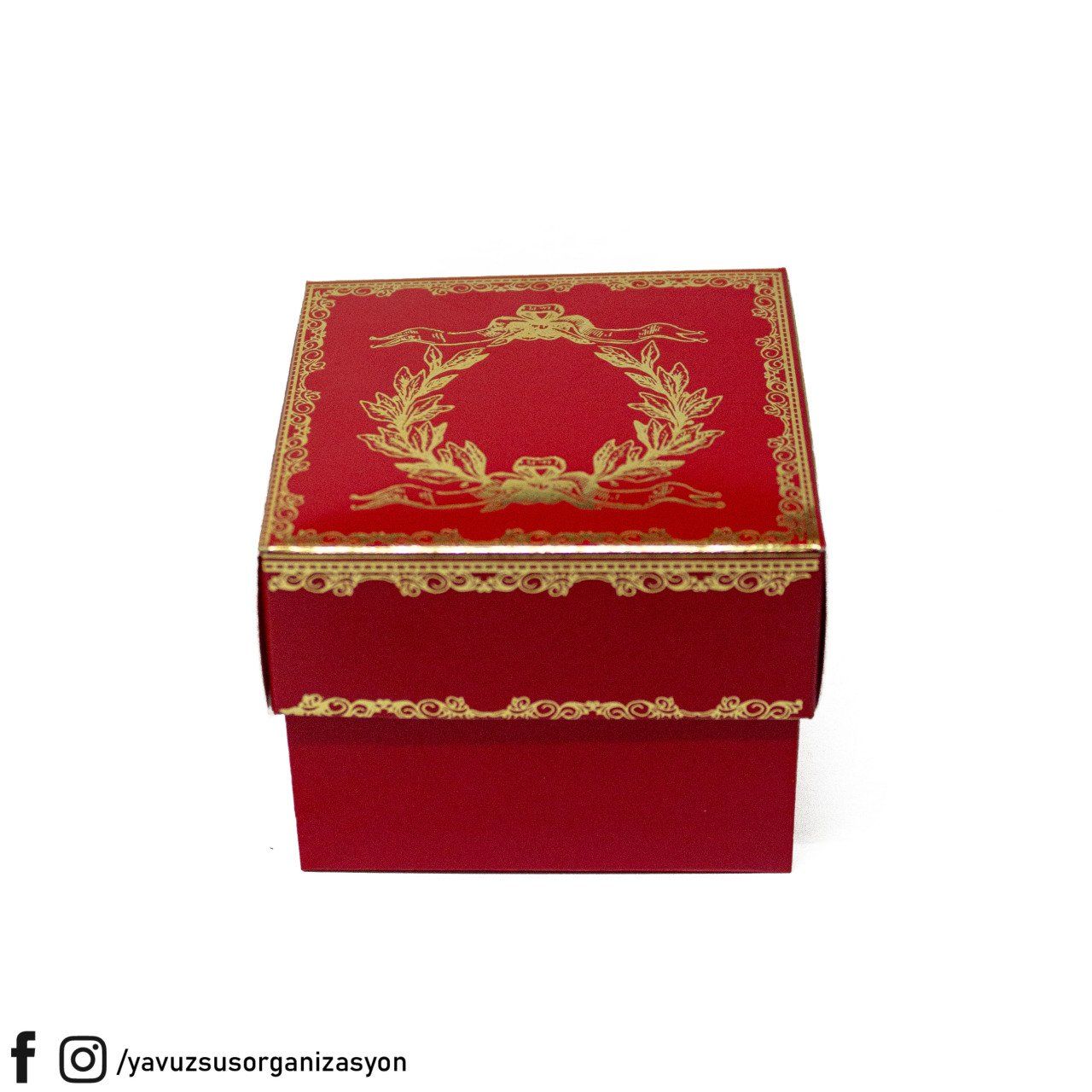 Yaldızlı Karton Kutu (8x8x6 cm 25 adet) KIRMIZI