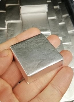 1 Kg Kalın Düz Sütlü Kare Madlen Bebek şekeri çikolatası