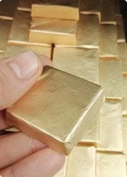 1 Kg Kalın Düz Sütlü Kare Madlen Bebek şekeri çikolatası