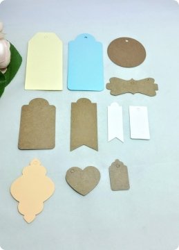 50 Adet Renkli 7,5 cm (Küçük Boy) Vintage İsim Kartonu / Etiketi  (80 Gr.Hamur Kağıda) (Söz, Nişan,Nikah,Bebek Şekeri İsim Etiketi)