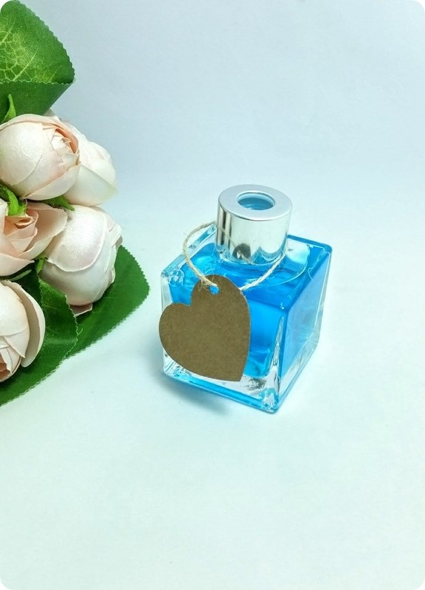 50 Adet Renkli 7,5 cm (Küçük Boy) Vintage İsim Kartonu / Etiketi  (80 Gr.Hamur Kağıda) (Söz, Nişan,Nikah,Bebek Şekeri İsim Etiketi)