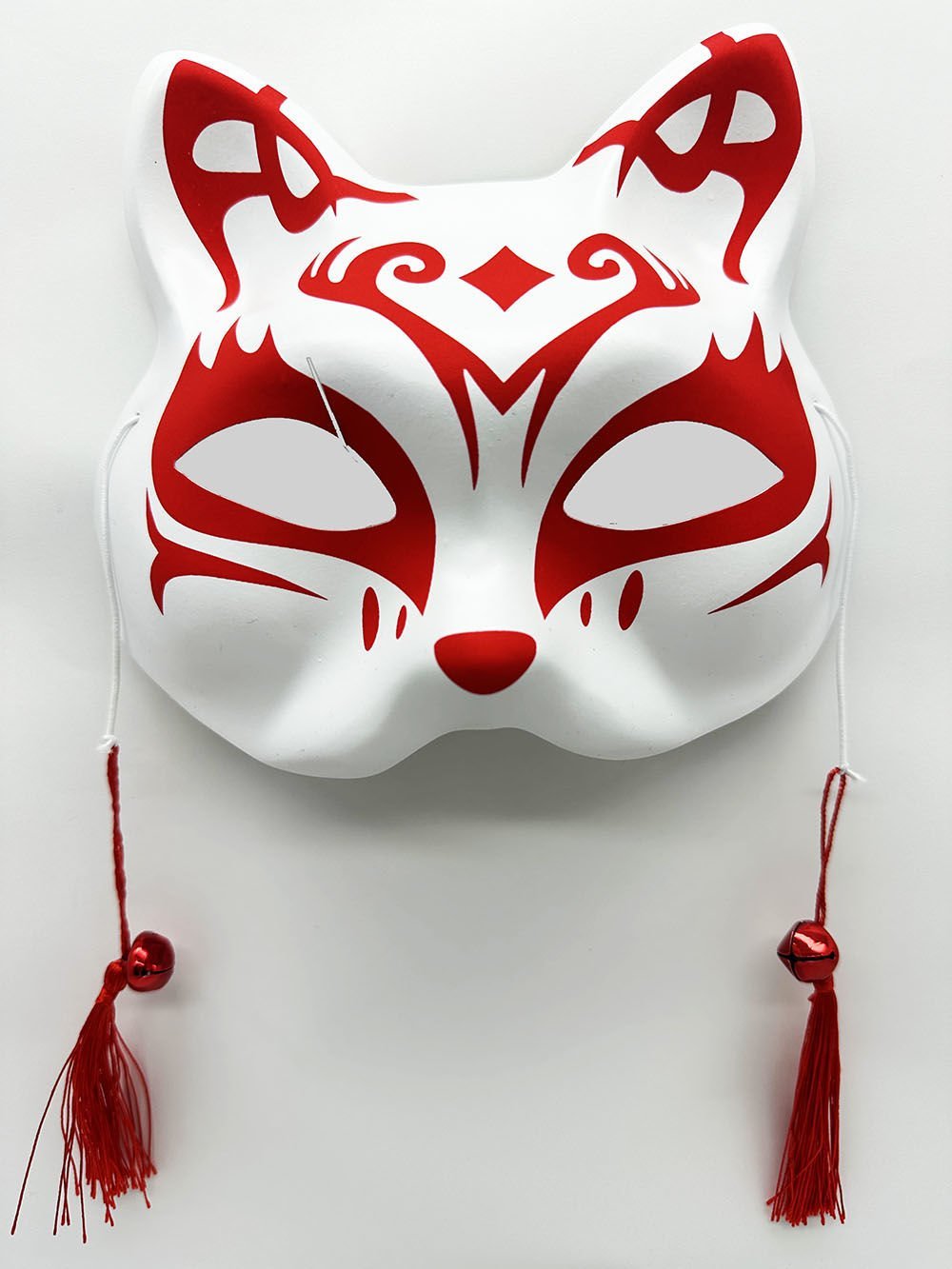 Kırmızı Püsküllü Boncuklu Plastik Kedi Maskesi 1 No 17x18 cm