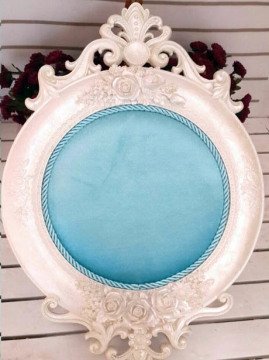 Bebek Odası ; Yuvarlak İşlemeli Polyester Kumaş  ( Mavi Kadife) Kaplı Kapı Süsü Fon