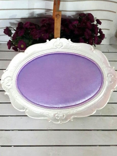 Oval Tepsi Çerçeve Polyester Eflatun Kumaş Kaplı Kapı Süsü Fon