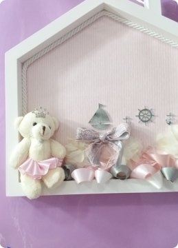 Süslü Ahşap Ev Ayıcıklı Bebek Oda Kapı Süsü