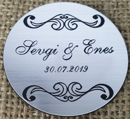 Metal görünümlü desenli yuvarlak pleksi (5*5 cm) GUMUS