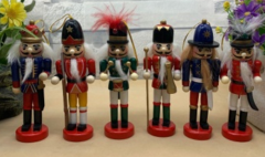 KURŞUN ASKER AHŞAP DEKORATİF EŞYA (6LISET 13CM
