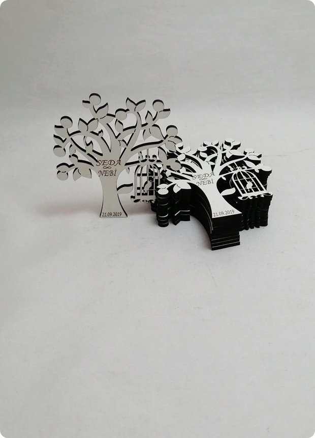 ahşap kafesli hayat ağacı ISIMLI