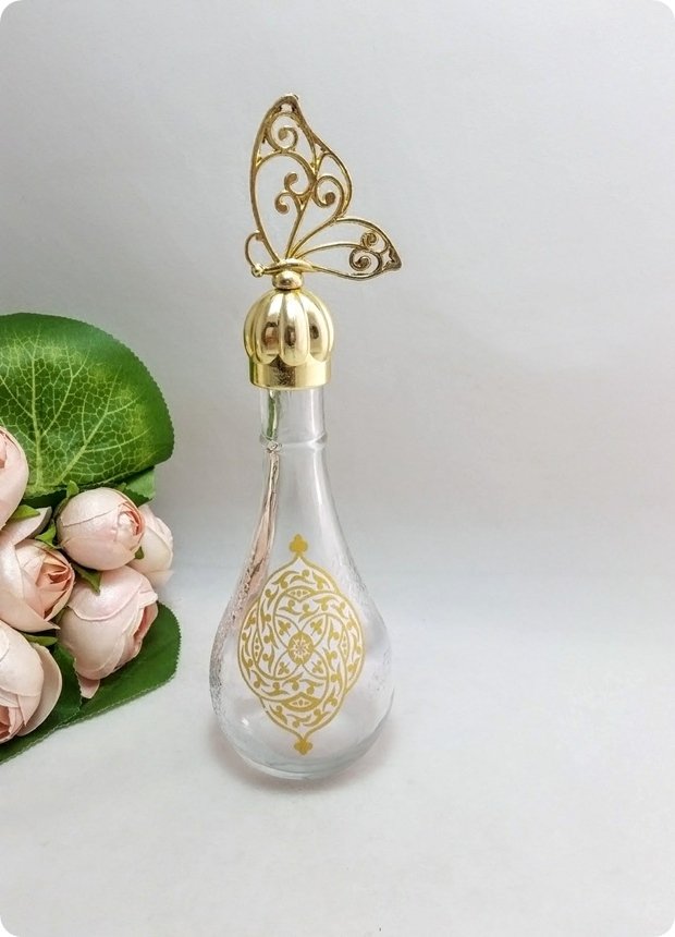 12 li Metalize Kelebek Tepelikli Kilim Motifli Cam Kolonya Şişesi