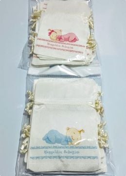 Emzikli uyuyan  (Hoş geldin Bebeğim yazılı) Bebek Figür Baskılı Kese