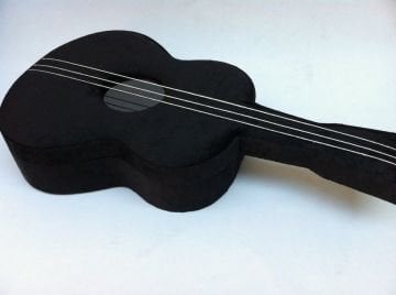 Keman şeklinde büyük kutu