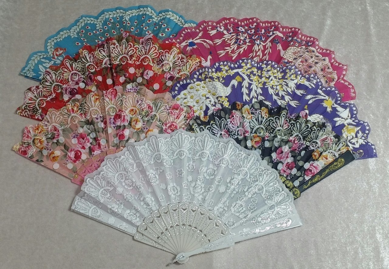Figürlü Yelpaze 25 cm
