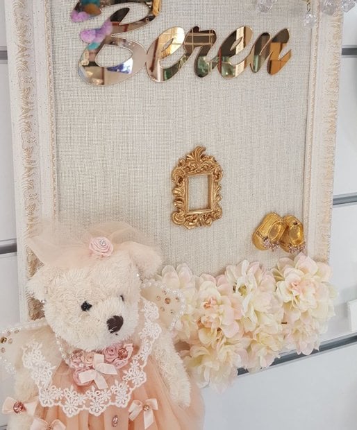 (Süslü) Kız Bebek Pelüş Ayıcıklı  Çerçeve Kapı süsü