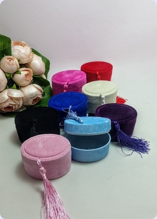 10 lu Püsküllü Flok Oval Pvc Kutu