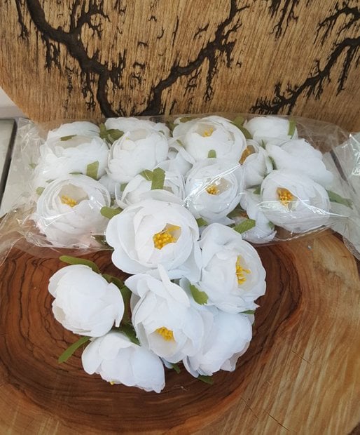 Beyaz Tomur Sari İçli  Çiçekler 30'lu