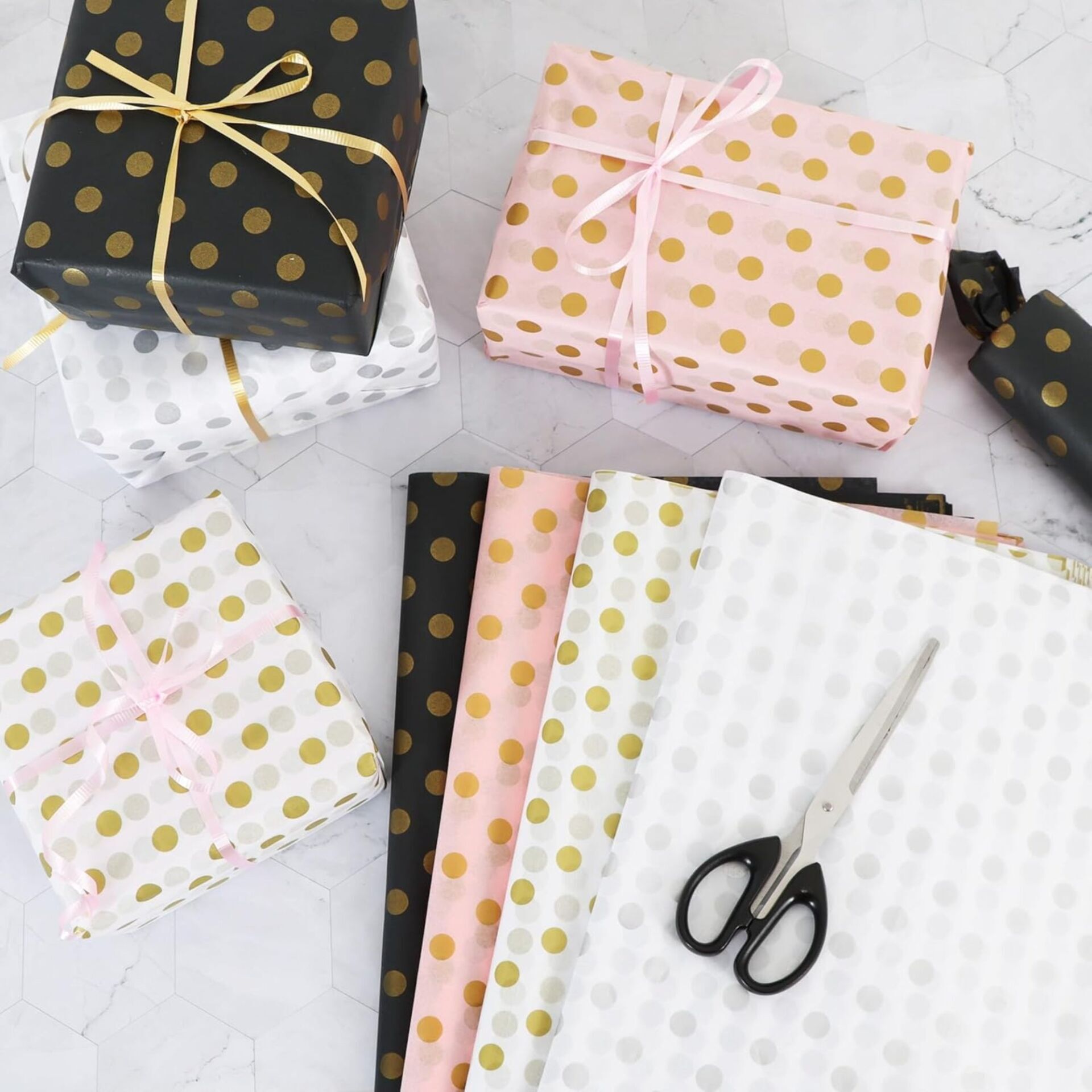 Altın Puantiyeli Pelur Kağıt, Dekoratif Hediye Paketleme ve Ambalaj Kağıdı 35x50 Cm, 25 Adet
