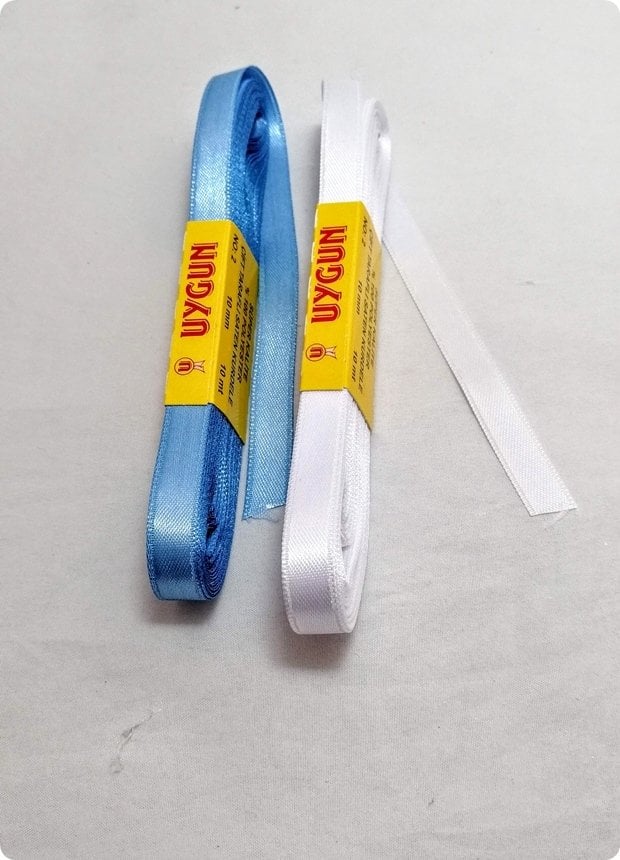 1 cm (10 Mt.) saten kurdele