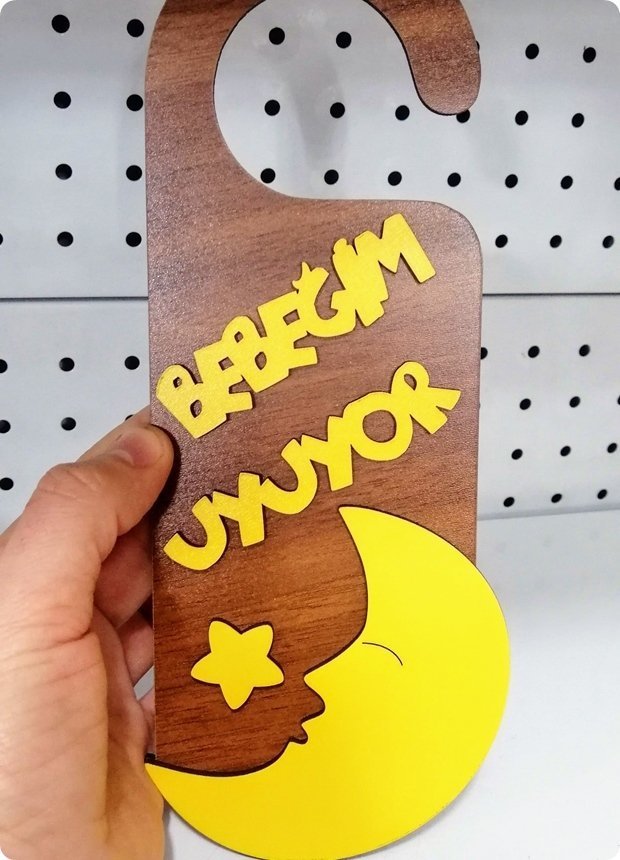 Ahşap Ay dedeli bebeğim uyuyor kapı kolu