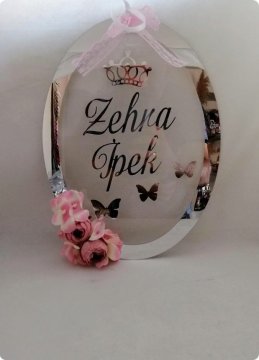 Küçük püsküllü oval şeffaf pleksi kapı süsü