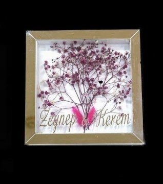 Şeffaf Pleksili Çerçeveli İsimlik SADE