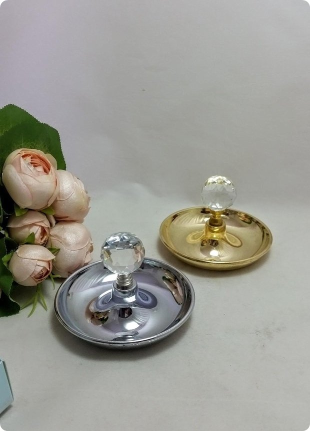 12 li Kristal Tepeli Yuvarlak Metal Şekerlik