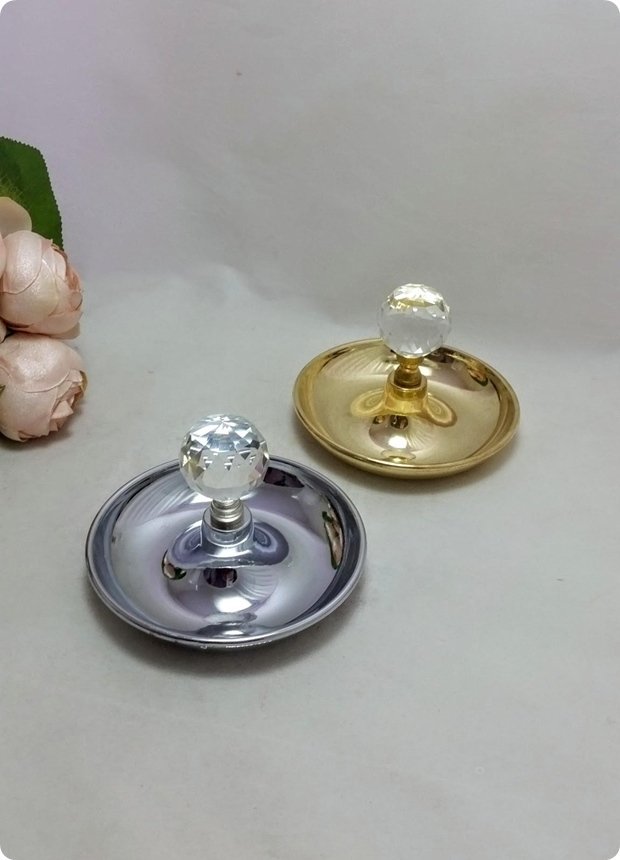 12 li Kristal Tepeli Yuvarlak Metal Şekerlik
