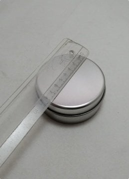 10 Lu  8X4 Cm Teneke Kutu