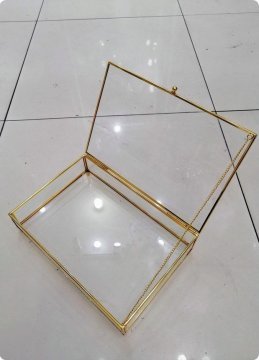 30x20x10 cm Altı Ahşap Aynalı, Metal kenarlı Kapaklı Kız isteme / çikolata Kutusu ALTIN