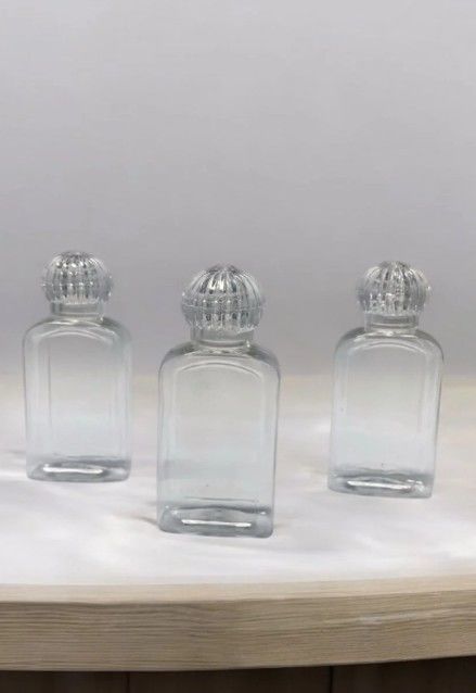 Pvc Dikdörtgen 50 cc Kristal kapaklı Şişe