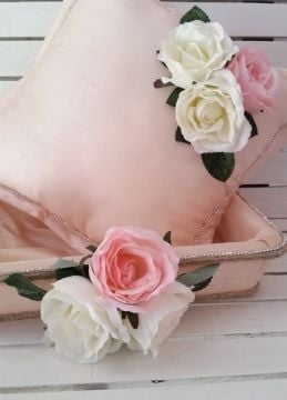 2 li set güllü (Sepet + Takı yastığı)