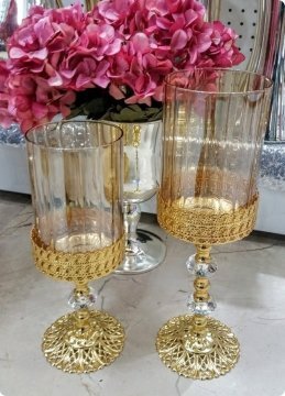 3 lü Çiçek Desenli Metal Şamdan seti