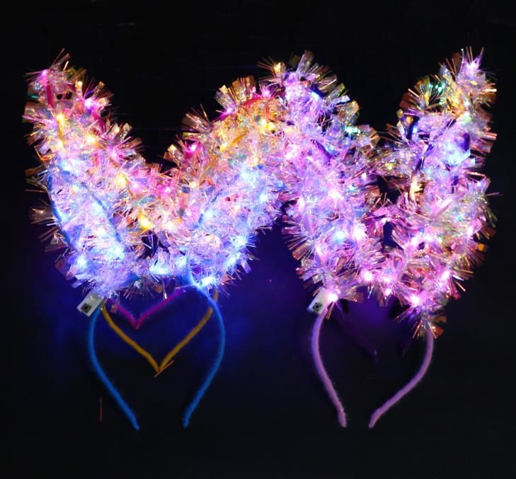 Led Işıklı Püsküllü Kırmızı Renk Tavşan Tacı 21x17 cm