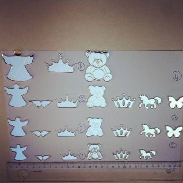 Akrilik Şekilli Pleksi Ayna Lazer Kesim Süsleme objeleri 2.No:Fiyonk (10 lu) 3.00 x 2.20 cm