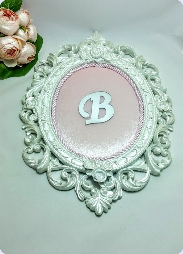 Bebek Odası ; Barok Osmanlı Polyester,Kumaş ( Pembe Kadife ) Kaplı Kapı Süsü Fon