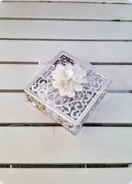işli kare kutu (kuruyemişlik,tesbihlik,hediyelik)