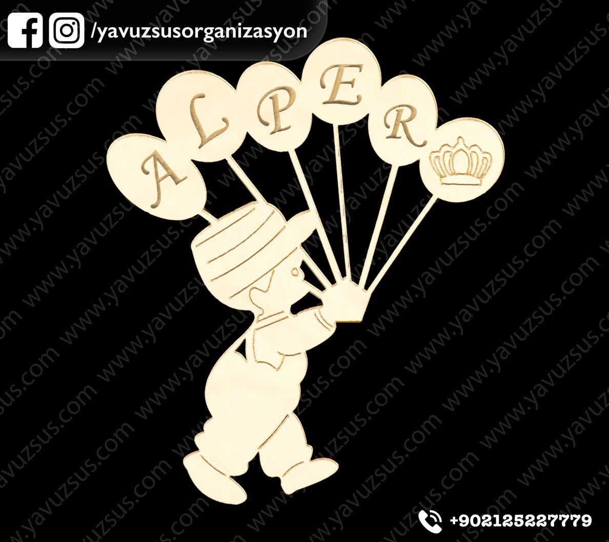 İsme özel Balonlu şapkalı pleksi çocuk (10*8,5cm) ALTIN