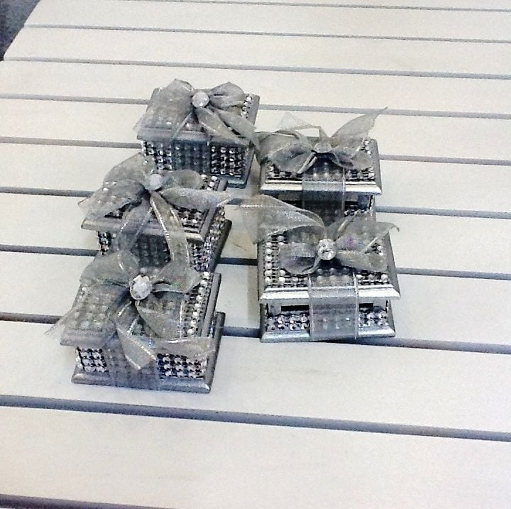 Gümüş nikah şekeri kutu