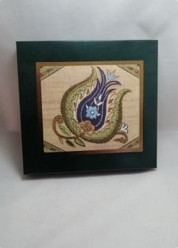 12 Li Lale Desenli Karton Kare (Orta boy) Lokum, Madlen,Lokum,Hediye Kutusu (21x21 Cm)