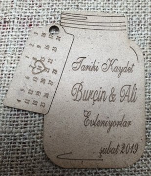 Ahşap tarihli kavanoz