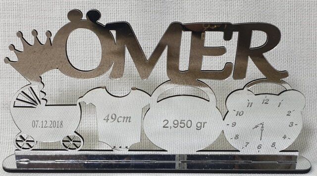 Bebeğe özel pleksi isimlik GUMUS