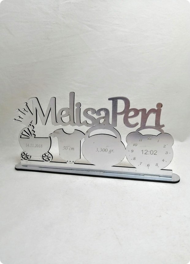 Bebeğe özel pleksi isimlik GUMUS