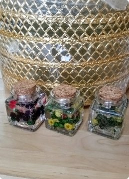 1 Pk Çiçekli Jel Mum (Mantar Kapaklı Kare Kavanoz)