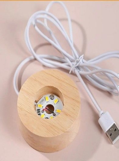 Dekoratif Satürn Tasarımlı Ahşap Altlıklı Işıklı Cam küre