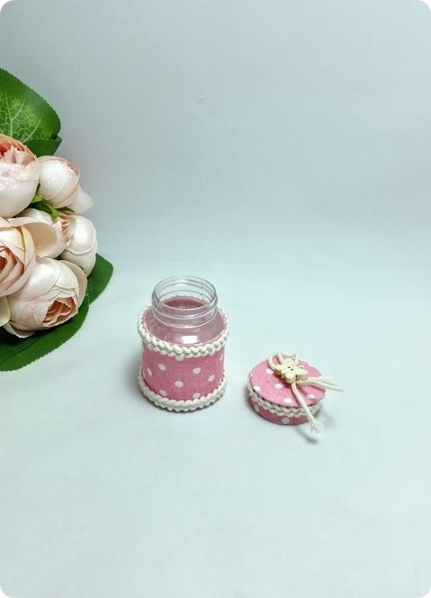 12 li Süslü Puantiyeli PVC Şişe