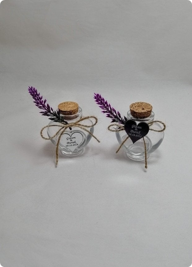 50 li Süslü Mantar Tıpalı 50 cc Cam Kalp Şişe 100 Adet / Paket