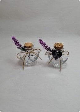 50 li Süslü Mantar Tıpalı 50 cc Cam Kalp Şişe 100 Adet / Paket