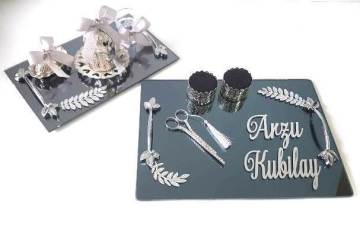 Süslü isme özel cam tepsi (2 li set)