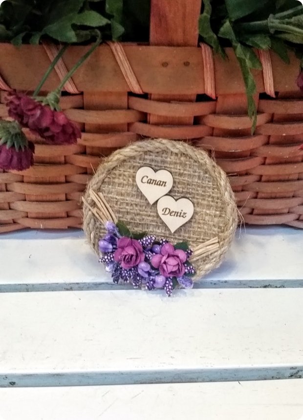 Çuval Yuvarlak Ahşap Kalpli Magnet (Söz, Nişan, Nikah, Şekeri)